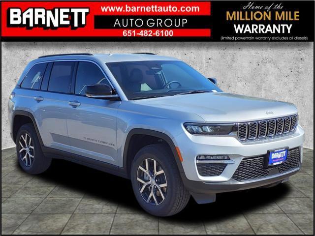 new 2025 Jeep Grand Cherokee car, priced at $42,999