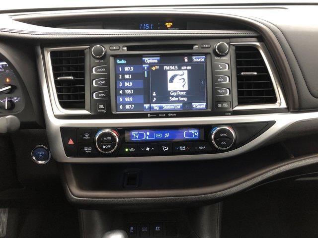 used 2018 Toyota Highlander Hybrid car, priced at $22,988