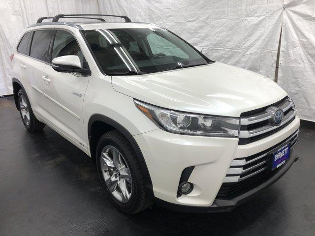 used 2018 Toyota Highlander Hybrid car, priced at $22,988