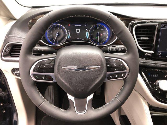 used 2023 Chrysler Pacifica car, priced at $38,988