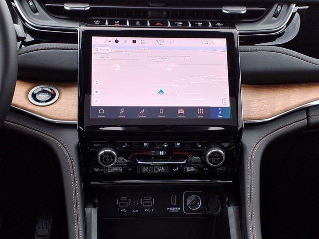 new 2025 Jeep Grand Cherokee car, priced at $60,760