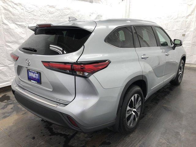 used 2023 Toyota Highlander car, priced at $37,988