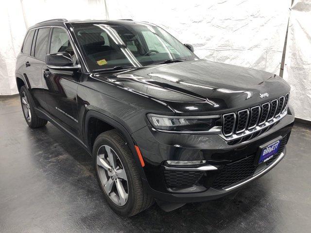 used 2022 Jeep Grand Cherokee car, priced at $30,988