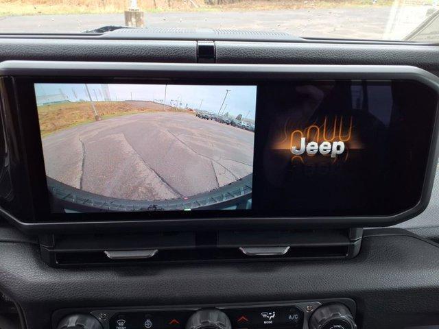 new 2025 Jeep Wrangler car, priced at $46,265