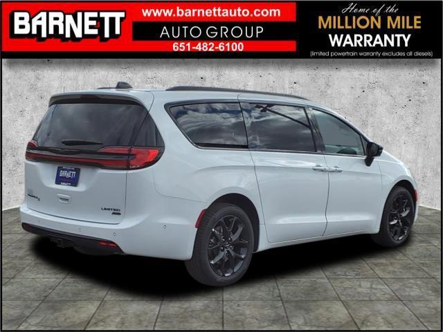 new 2024 Chrysler Pacifica car, priced at $52,077