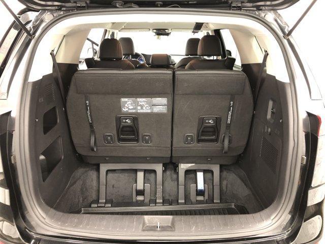 used 2024 Kia Carnival car, priced at $26,988