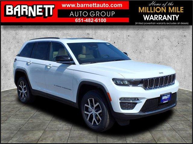 new 2025 Jeep Grand Cherokee car, priced at $40,999