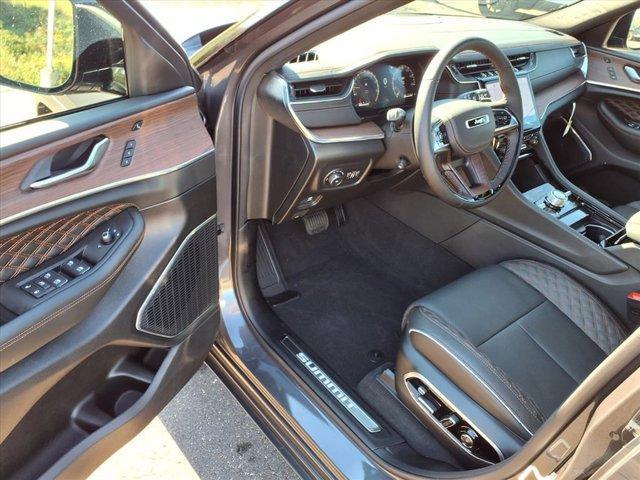 new 2025 Jeep Grand Cherokee car, priced at $55,100