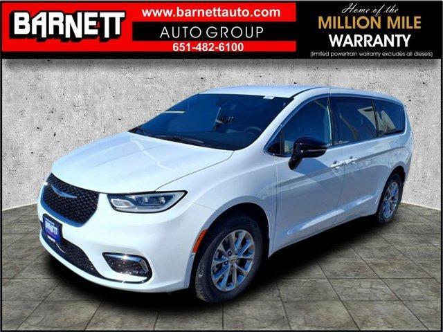 new 2025 Chrysler Pacifica car, priced at $44,035