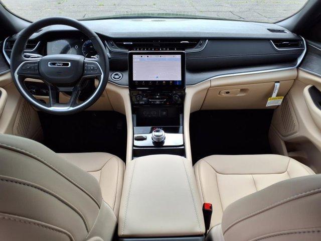 new 2025 Jeep Grand Cherokee L car, priced at $42,777