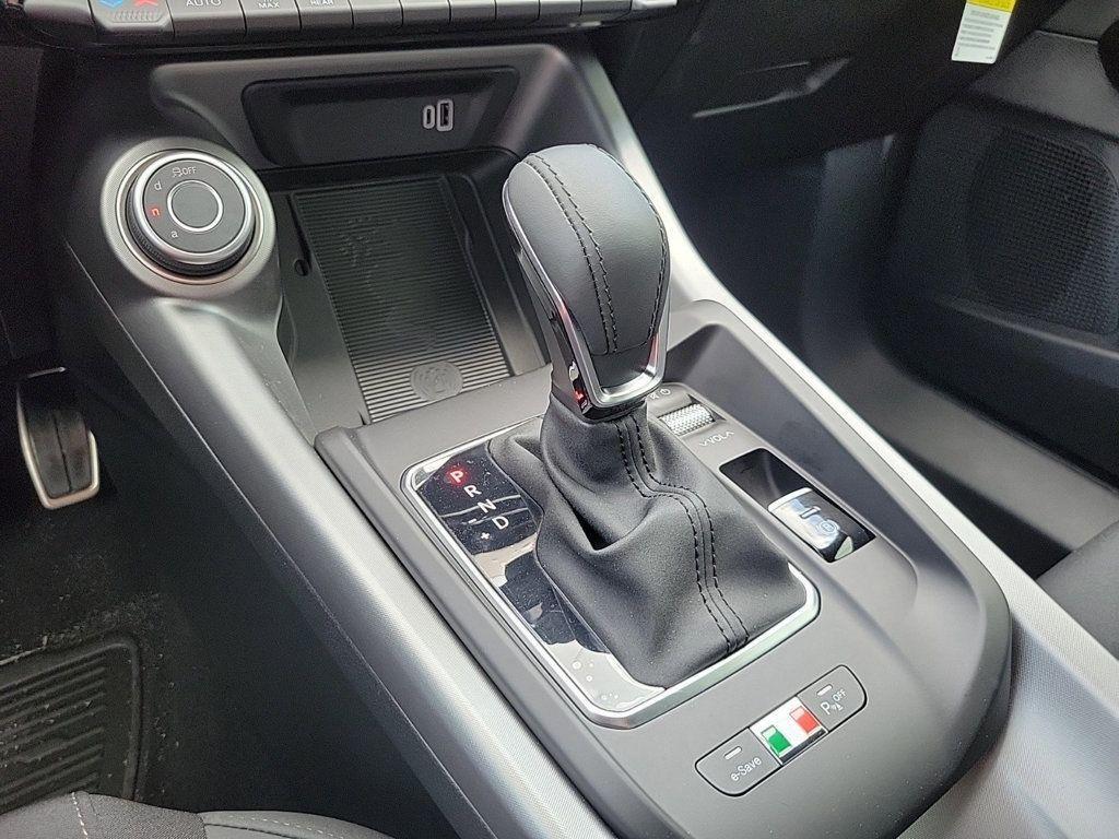 new 2025 Alfa Romeo Tonale car, priced at $39,617