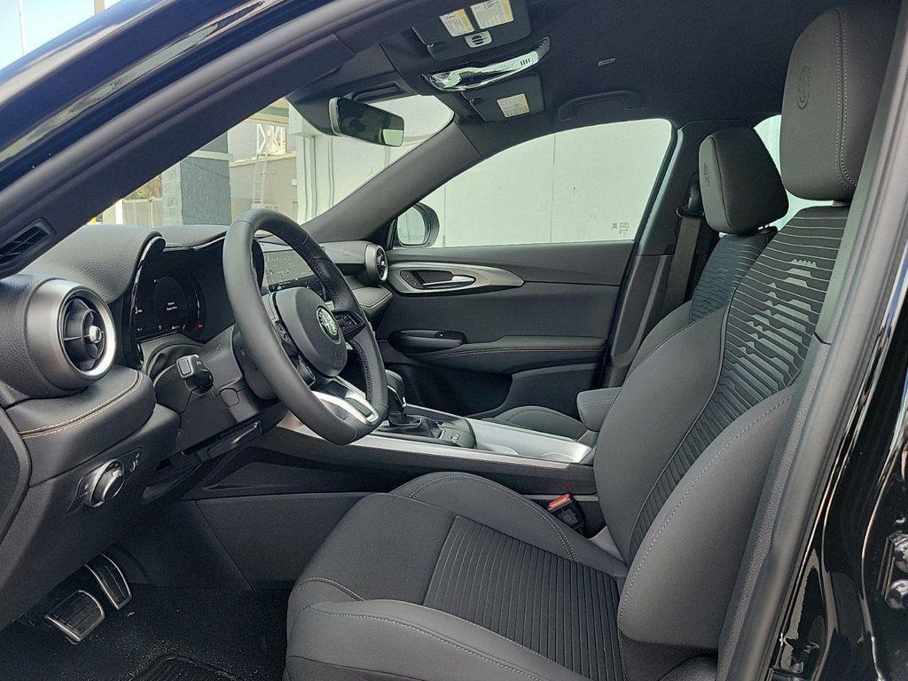 new 2025 Alfa Romeo Tonale car, priced at $39,617