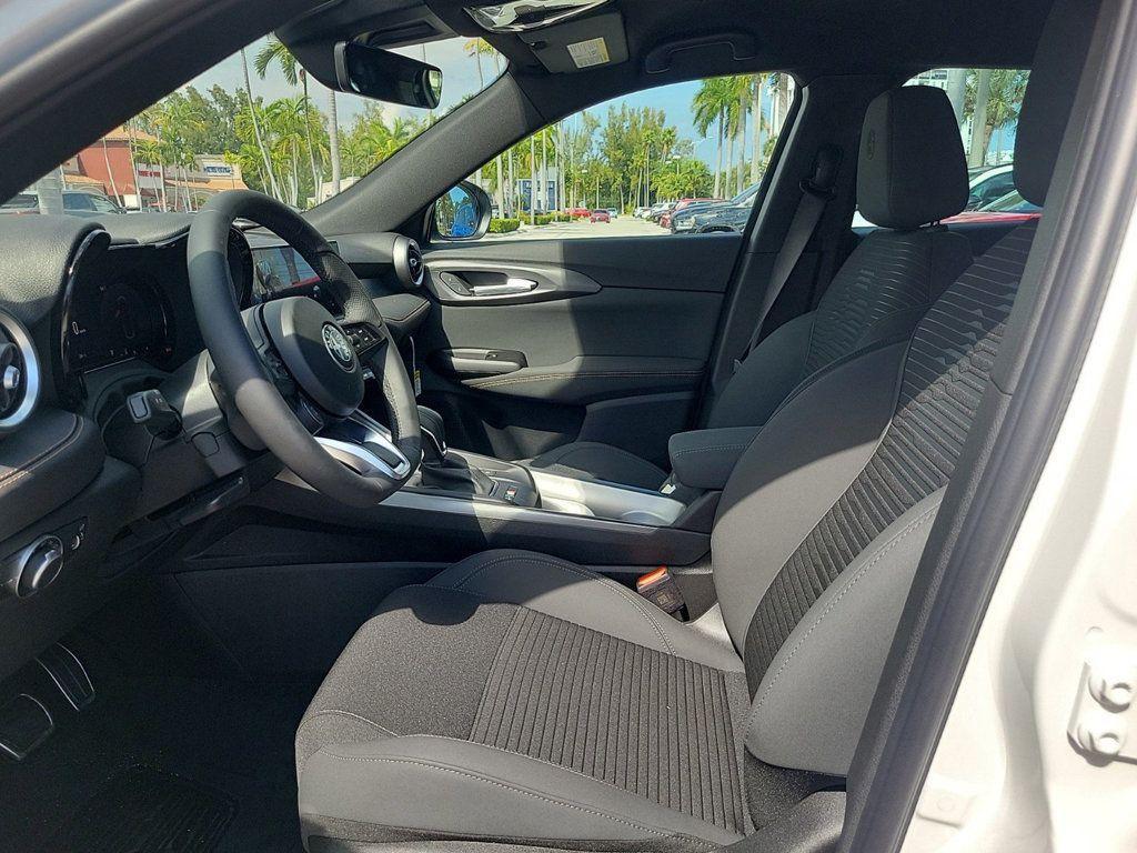 new 2025 Alfa Romeo Tonale car, priced at $39,617