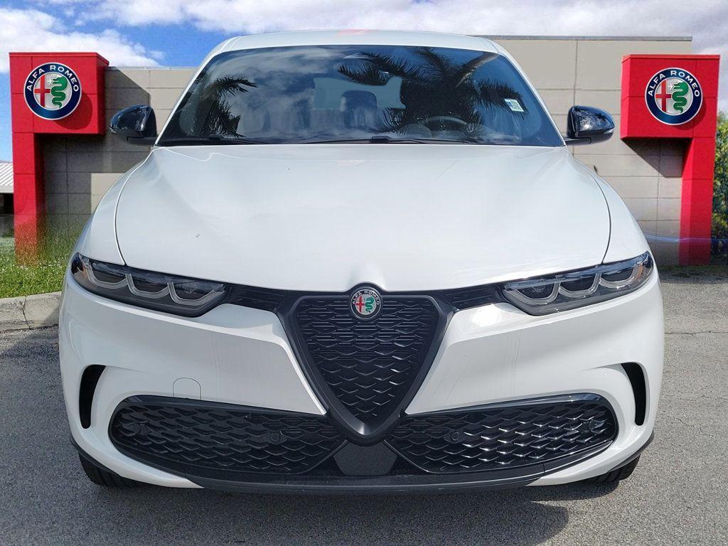 new 2025 Alfa Romeo Tonale car, priced at $39,617