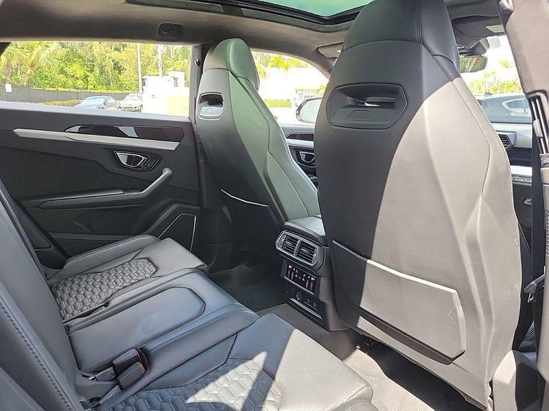 used 2022 Lamborghini Urus car, priced at $212,217