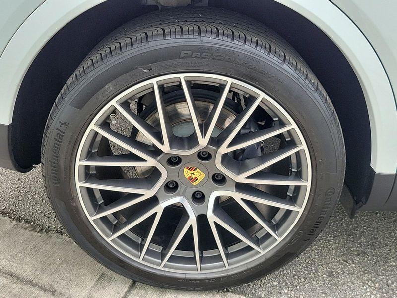 used 2021 Porsche Cayenne car, priced at $52,217