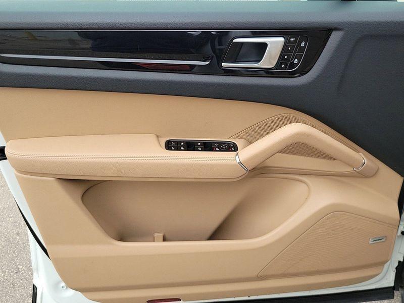 used 2021 Porsche Cayenne car, priced at $52,217