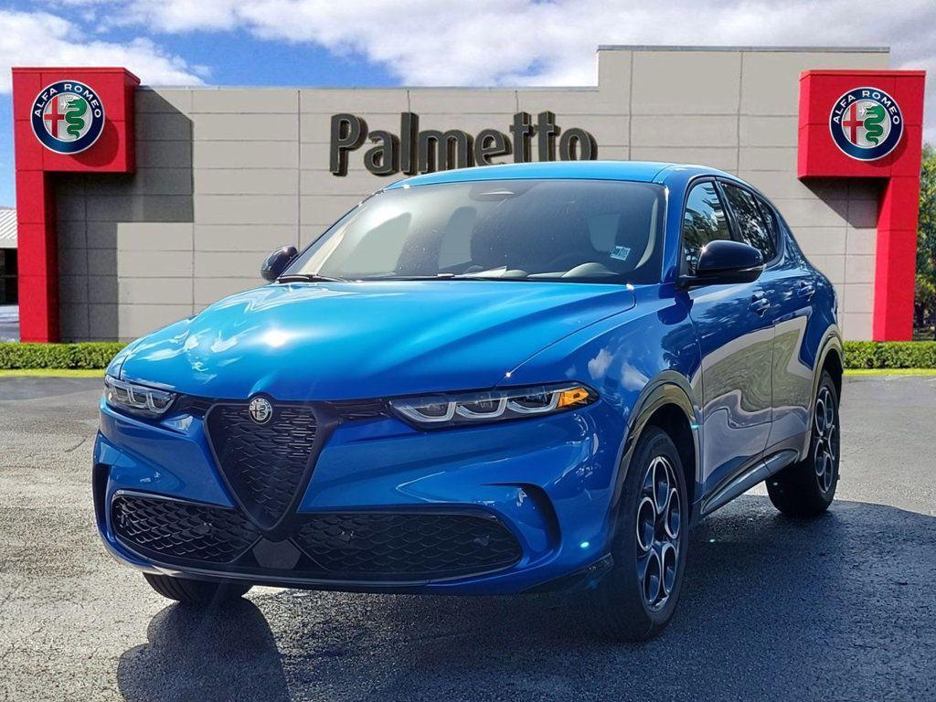new 2025 Alfa Romeo Tonale car, priced at $37,217