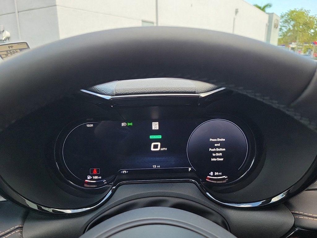 new 2025 Alfa Romeo Tonale car, priced at $38,217