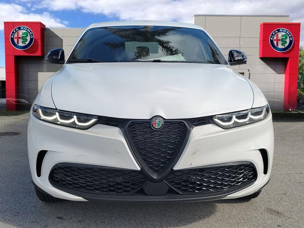 new 2025 Alfa Romeo Tonale car, priced at $38,217