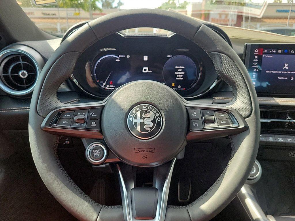 new 2025 Alfa Romeo Tonale car, priced at $38,217