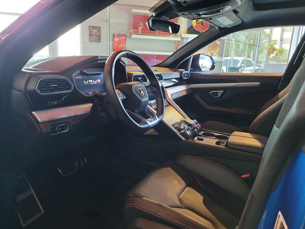 used 2021 Lamborghini Urus car, priced at $206,617