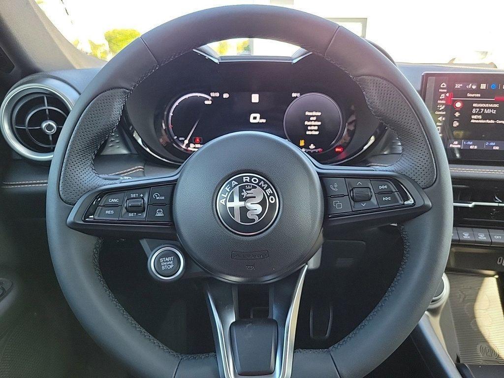 new 2025 Alfa Romeo Tonale car, priced at $39,617
