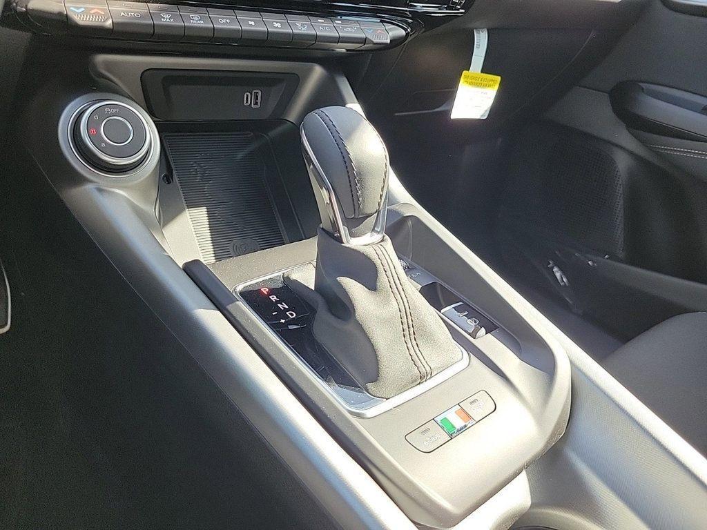 new 2025 Alfa Romeo Tonale car, priced at $37,217
