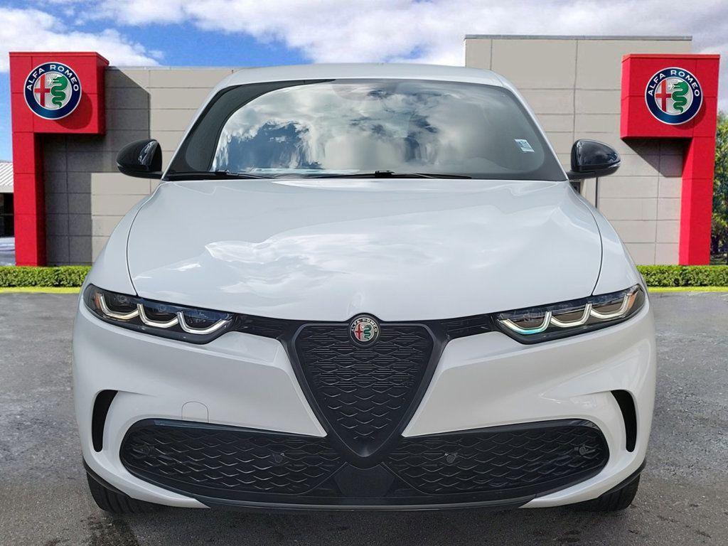new 2025 Alfa Romeo Tonale car, priced at $38,217