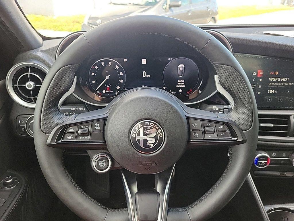 new 2025 Alfa Romeo Giulia car, priced at $41,617