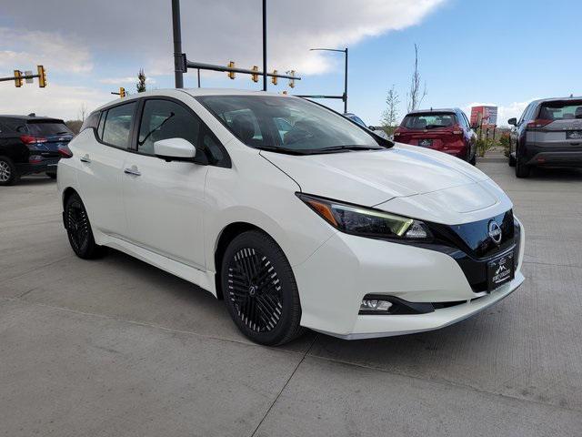 new 2025 Nissan Leaf car, priced at $31,260