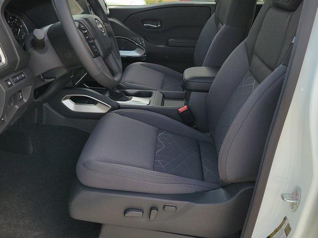 new 2025 Nissan Frontier car, priced at $39,915