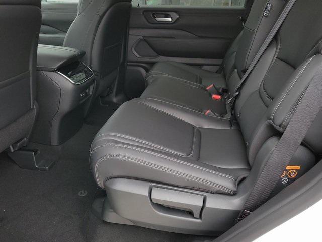 new 2025 Nissan Armada car, priced at $59,383