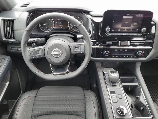 new 2025 Nissan Pathfinder car, priced at $44,284