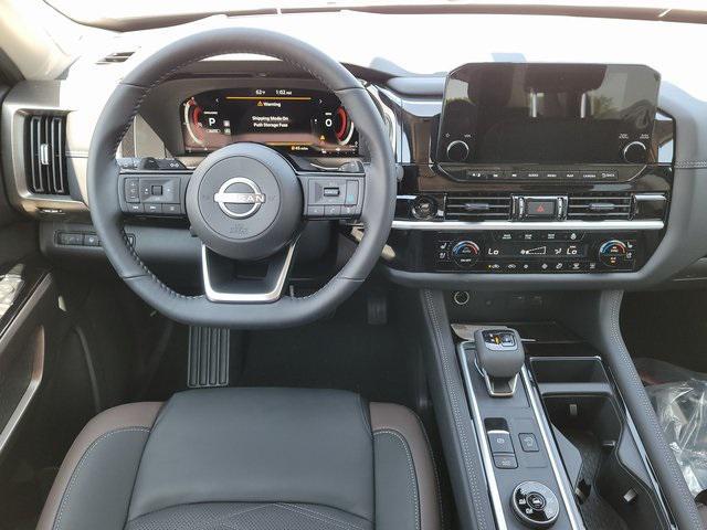 new 2025 Nissan Pathfinder car, priced at $51,548