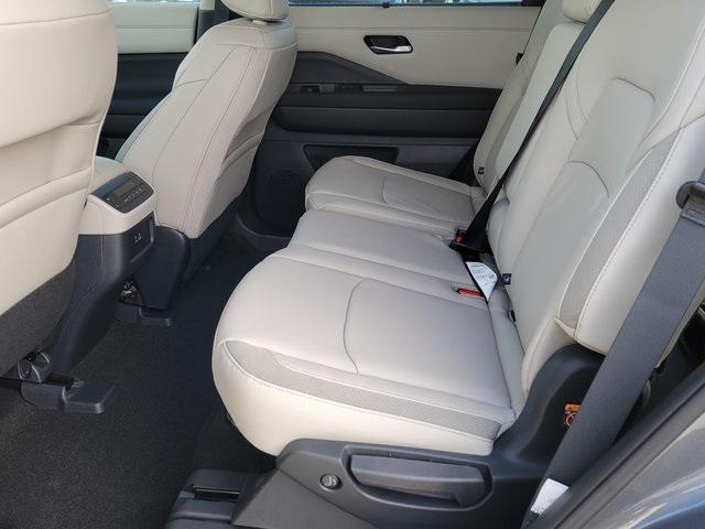 new 2025 Nissan Pathfinder car, priced at $44,200