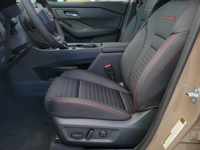 new 2025 Nissan Rogue car, priced at $35,555