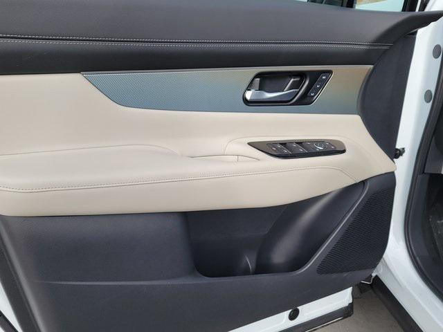 new 2025 Nissan Murano car, priced at $48,001