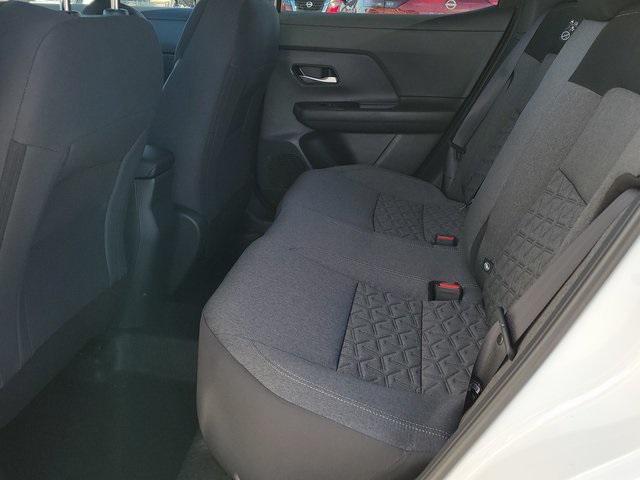 new 2025 Nissan Kicks car, priced at $27,357