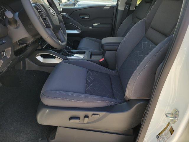 new 2025 Nissan Frontier car, priced at $39,915