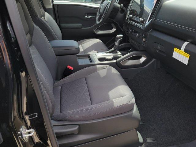 new 2025 Nissan Frontier car, priced at $39,915