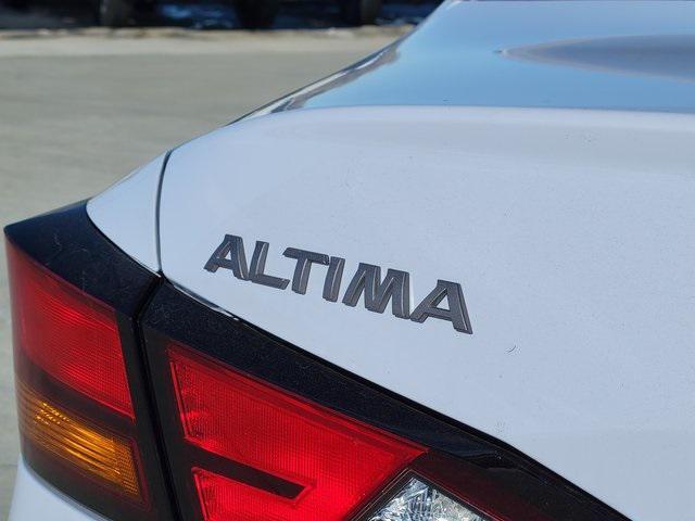 new 2025 Nissan Altima car, priced at $31,140