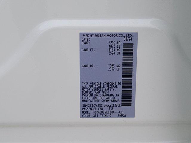 new 2025 Nissan Leaf car, priced at $31,560