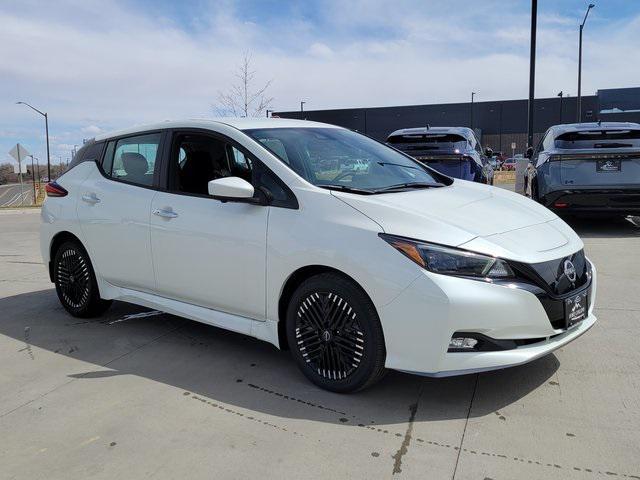 new 2025 Nissan Leaf car, priced at $31,260