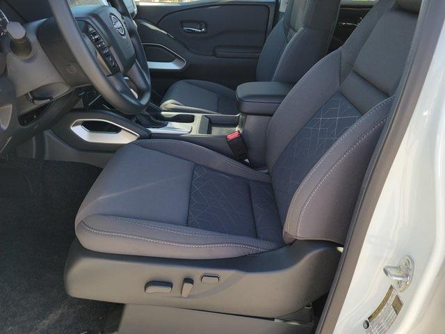 new 2025 Nissan Frontier car, priced at $37,081