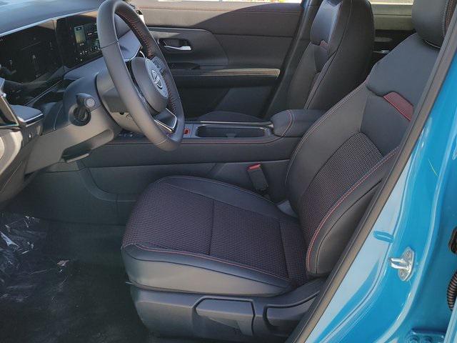 new 2025 Nissan Kicks car, priced at $28,161