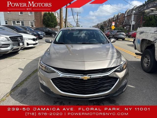 used 2022 Chevrolet Malibu car, priced at $14,249