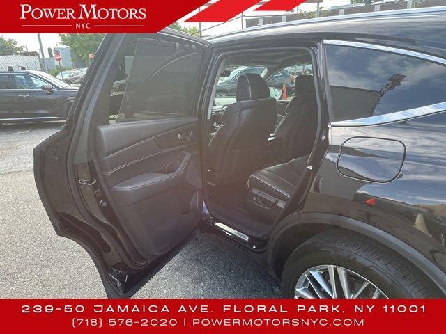 used 2022 Acura MDX car, priced at $32,995