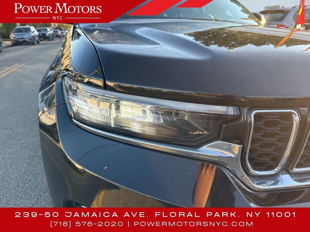 used 2022 Jeep Grand Cherokee car, priced at $23,995