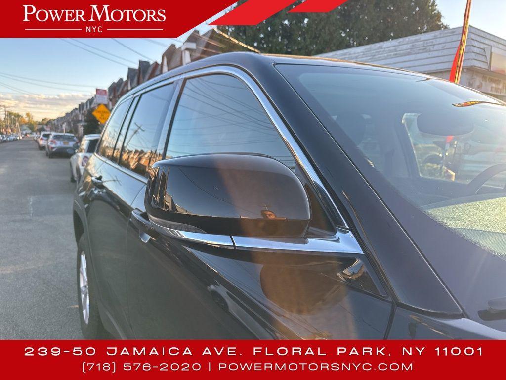 used 2022 Jeep Grand Cherokee car, priced at $23,995